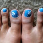 Blue with White Flower Pedicure 150x150 - e5bbdf0a