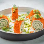 Блины с копчёной красной рыбой и шпинатом 7
