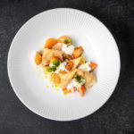 Блины с хурмой, мандарином и страчателлой 2