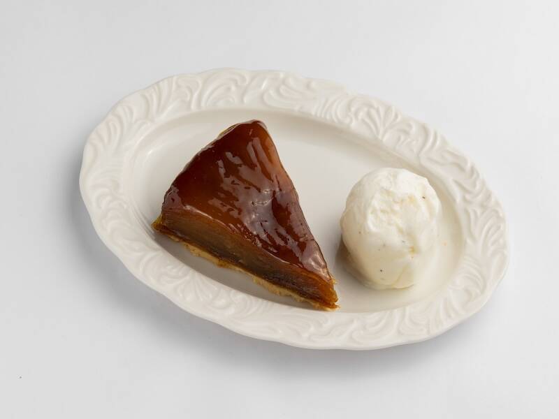Tart Taten Louis - Май. Новые предложения московских ресторанов