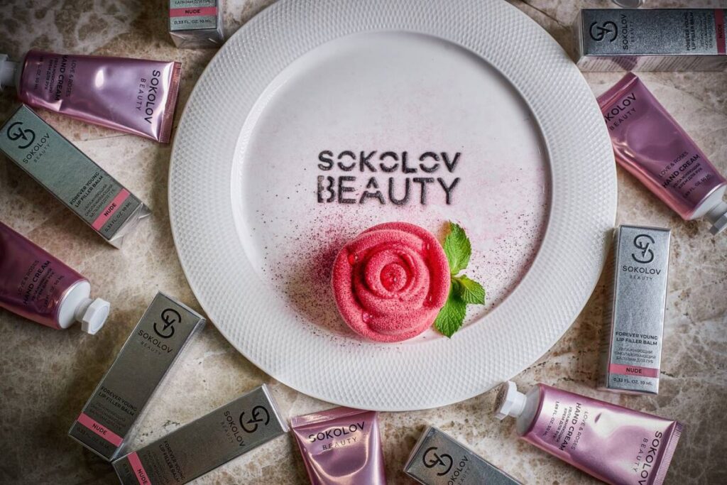 Soho Dolce x SOKOLOV BEAUTY Dessert 1024x683 - Август. Специальные предложения ресторанов